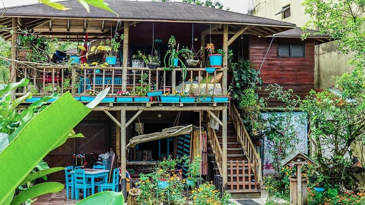 Wood House Hostel La Fortuna 외부 사진